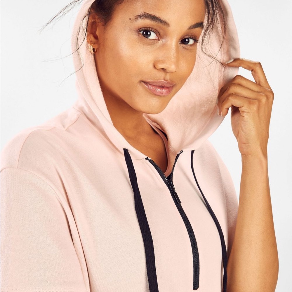 NEW Fabletics Hallie Shortsleeve Tunic Hoodie - Picture 3 of 9